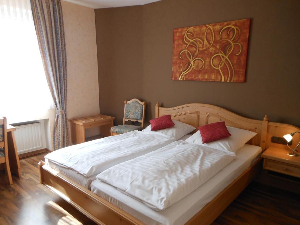 Hotel Pfeffermuehle Borchen Room photo